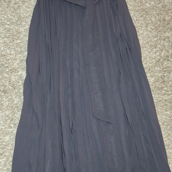 B Darlin Pleated Black Halter Maxi Dress With Tie Belt Size 5/6 - Picture 5 of 9